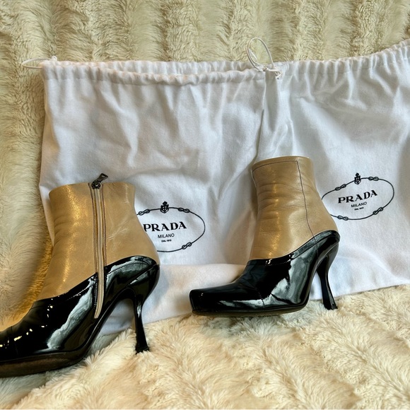 Pre-loved authentic Prada boots. - Picture 8 of 12